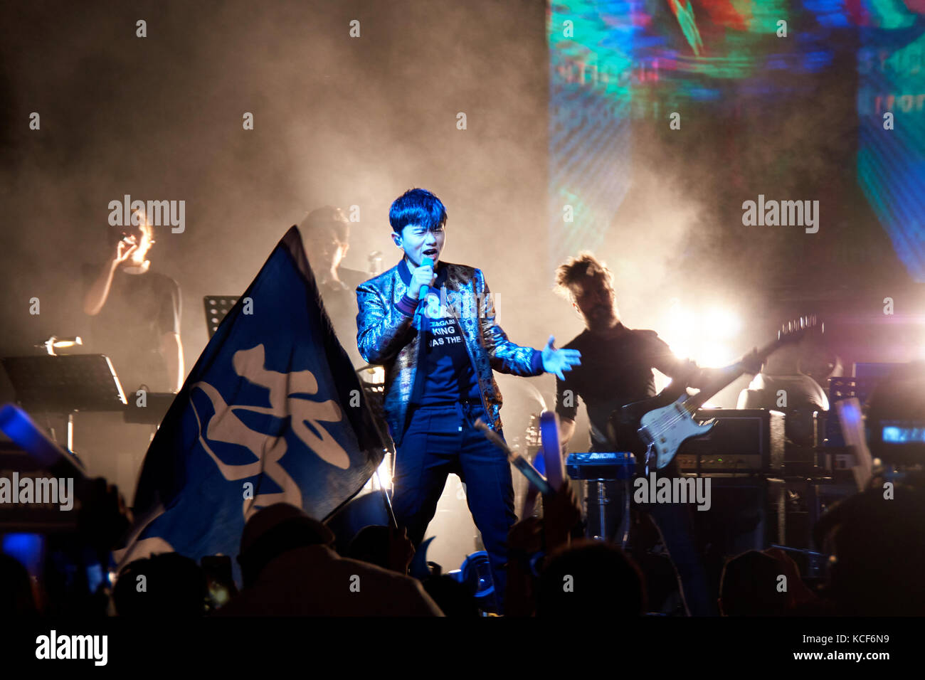 Londra, Regno Unito, 4 ottobre, 2017. Zhang Jie concerto presso l'O2 indigo come parte del suono del mio cuore world tour. Credito: calvin tan/alamy live news Foto Stock