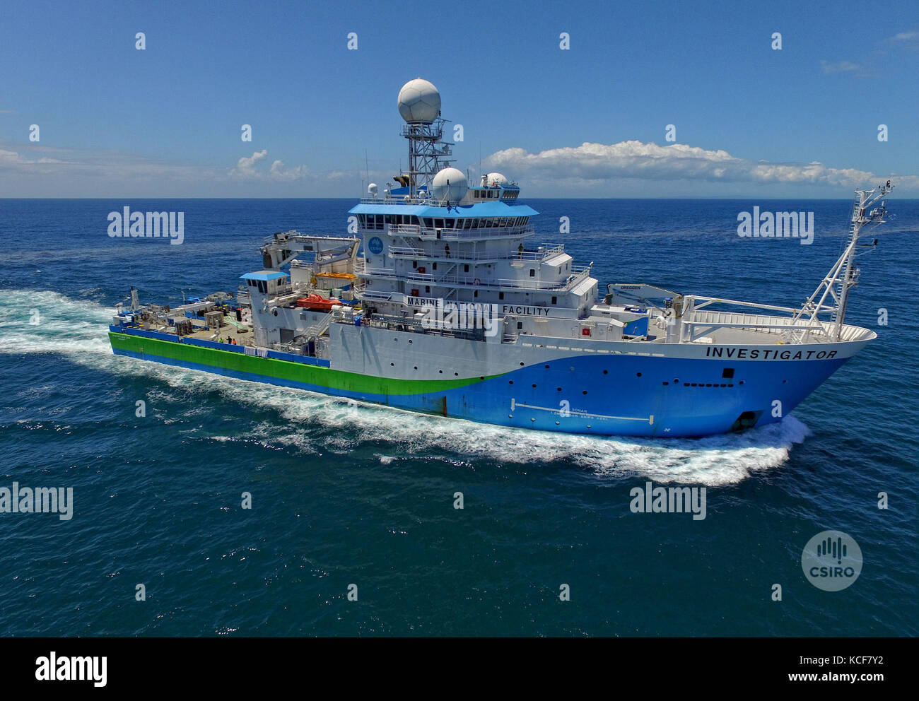 Canberra. 5 ottobre 2017. Una foto rilasciata dalla Commonwealth Scientific and Industrial Research Organisation (CSIRO) il 5 ottobre 2017 mostra la nave di ricerca Investigator di CSIRO, a bordo della quale i ricercatori hanno scoperto il relitto della SS Macumba. Gli scienziati australiani hanno scoperto un naufragio della seconda guerra mondiale al largo della costa del Northern Territory (NT), risolvendo uno dei più antichi misteri marittimi del paese. Crediti: CSIRO/Xinhua/Alamy Live News Foto Stock Canberra. 5 ottobre 2017. Una foto rilasciata dalla Commonwealth Scientific and Industrial Research Organisation (CSIRO) il 5 ottobre 2017 mostra la nave di ricerca Investigator di CSIRO, a bordo della quale i ricercatori hanno scoperto il relitto della SS Macumba. Gli scienziati australiani hanno scoperto un naufragio della seconda guerra mondiale al largo della costa del Northern Territory (NT), risolvendo uno dei più antichi misteri marittimi del paese. Crediti: CSIRO/Xinhua/Alamy Live News Foto Stock