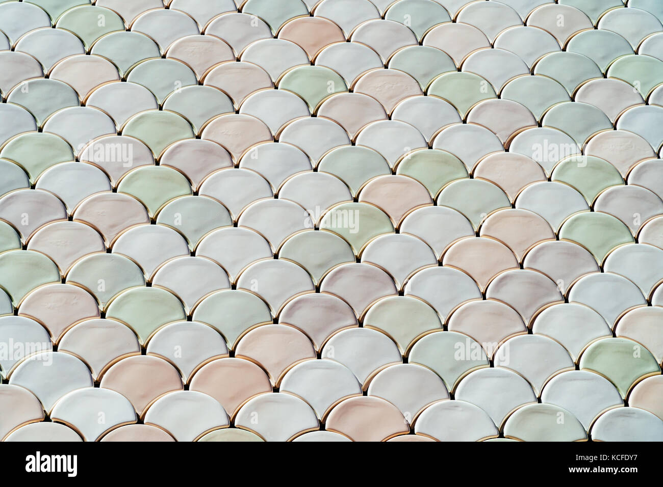 Maglia architettonica particolare con squame di pesce la texture bump Foto Stock