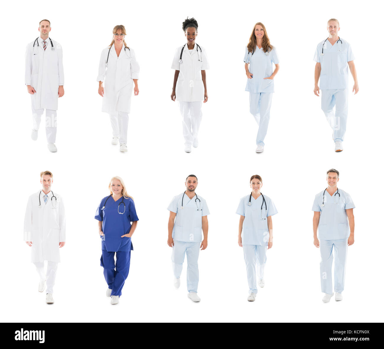 Collage di felice fiducioso medici con lavoratori medici a piedi contro uno sfondo bianco Foto Stock
