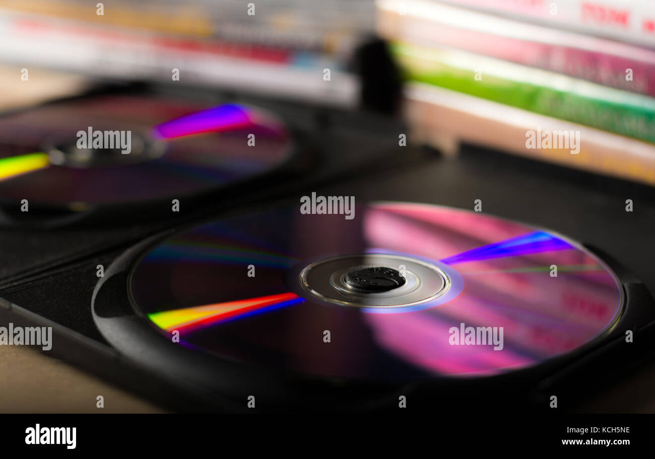 Compact disc e scatole di disco Foto Stock