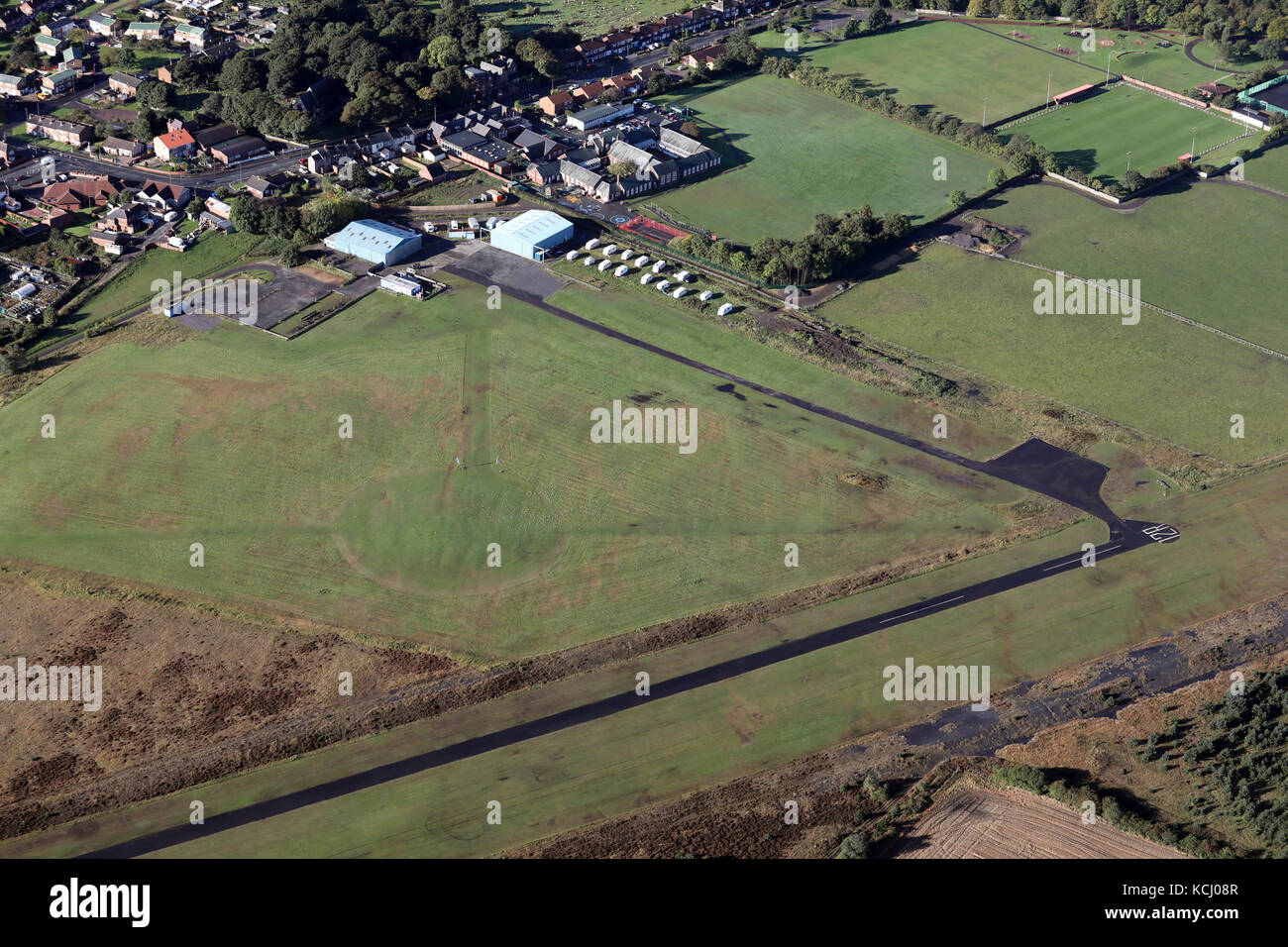 Vista aerea di Peterlee Airfield o aka Shotton Airfield, Durham DH6 2NH Foto Stock