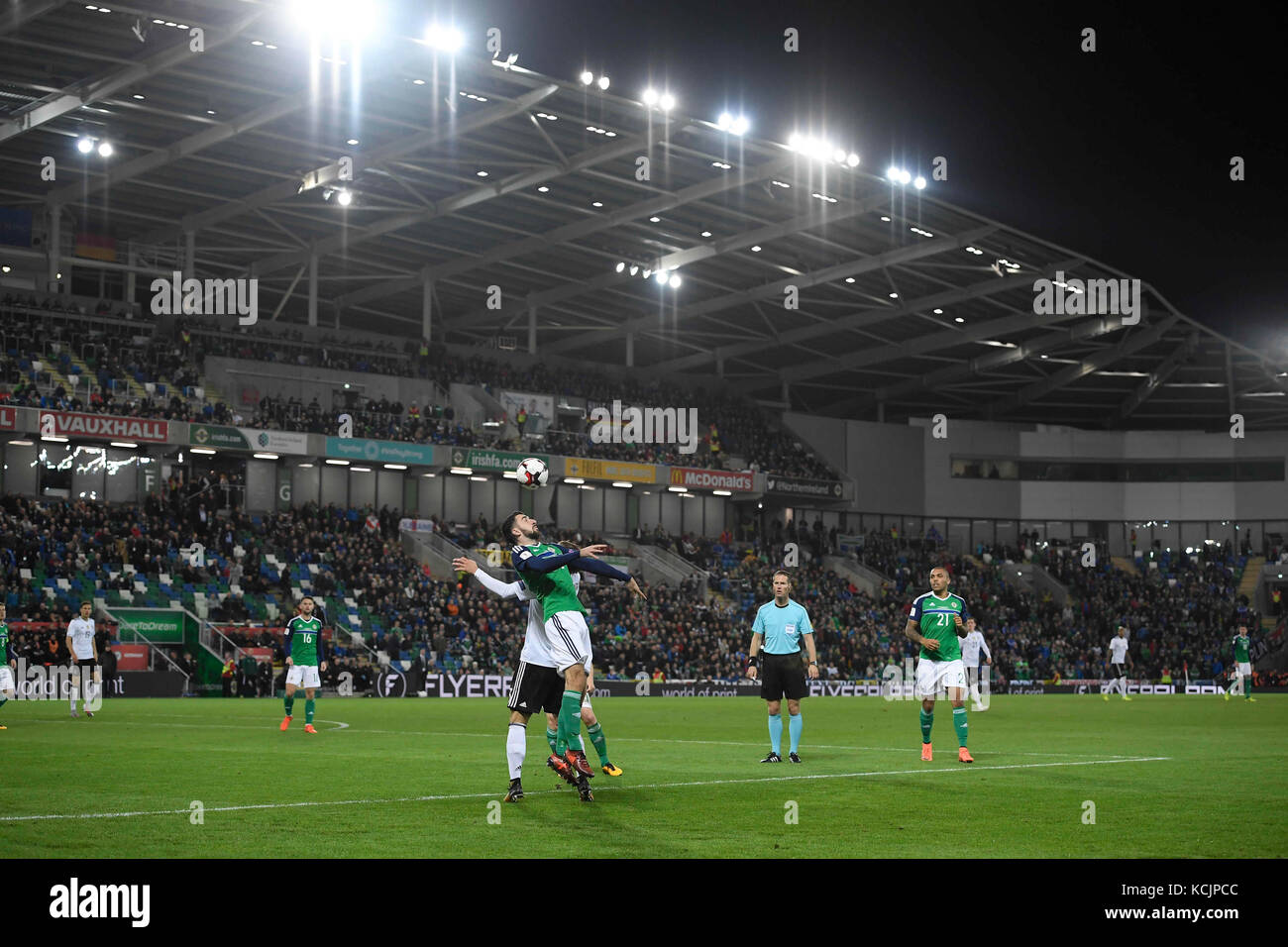 Feature/Schmuckbild/Hintergrund/Hintergrundbild Stadion Windsor Park. GES/ Fussball/ WM Qualifikation: Nordirland - Germania, 05.10.2017 calcio/calcio: Qualificazione WC: Irlanda del Nord vs Germania, Belfast, 5 ottobre 2017 |utilizzo in tutto il mondo Foto Stock