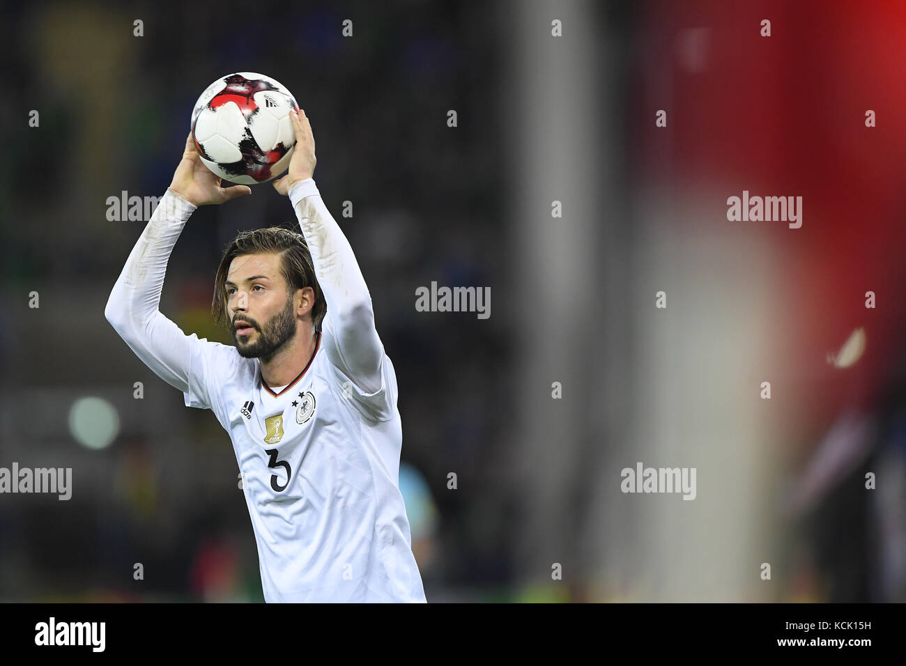 Marvin Plattenhardt (Germania). GES/ Fussball/ WM Qualifikation: Nordirland - Germania, 05.10.2017 calcio/calcio: Qualificazione WC: Irlanda del Nord vs Germania, Belfast, 5 ottobre 2017 |utilizzo in tutto il mondo Foto Stock