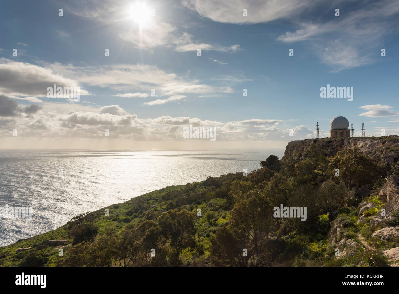 Dingli cupola radar a Dingli Cliffs Malta, parte di te il maltese sistema di controllo del traffico aereo Foto Stock