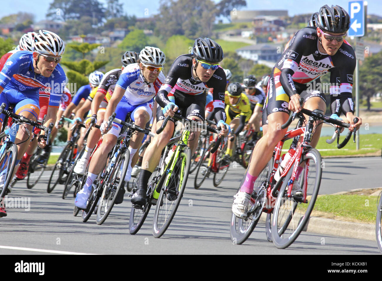 Tour della corsa ciclistica della Tasmania, concorrenti nel Devonport criterium, una gara di strada a circuito chiuso, una delle quattro incluse nel Tour per fare l'overal Foto Stock