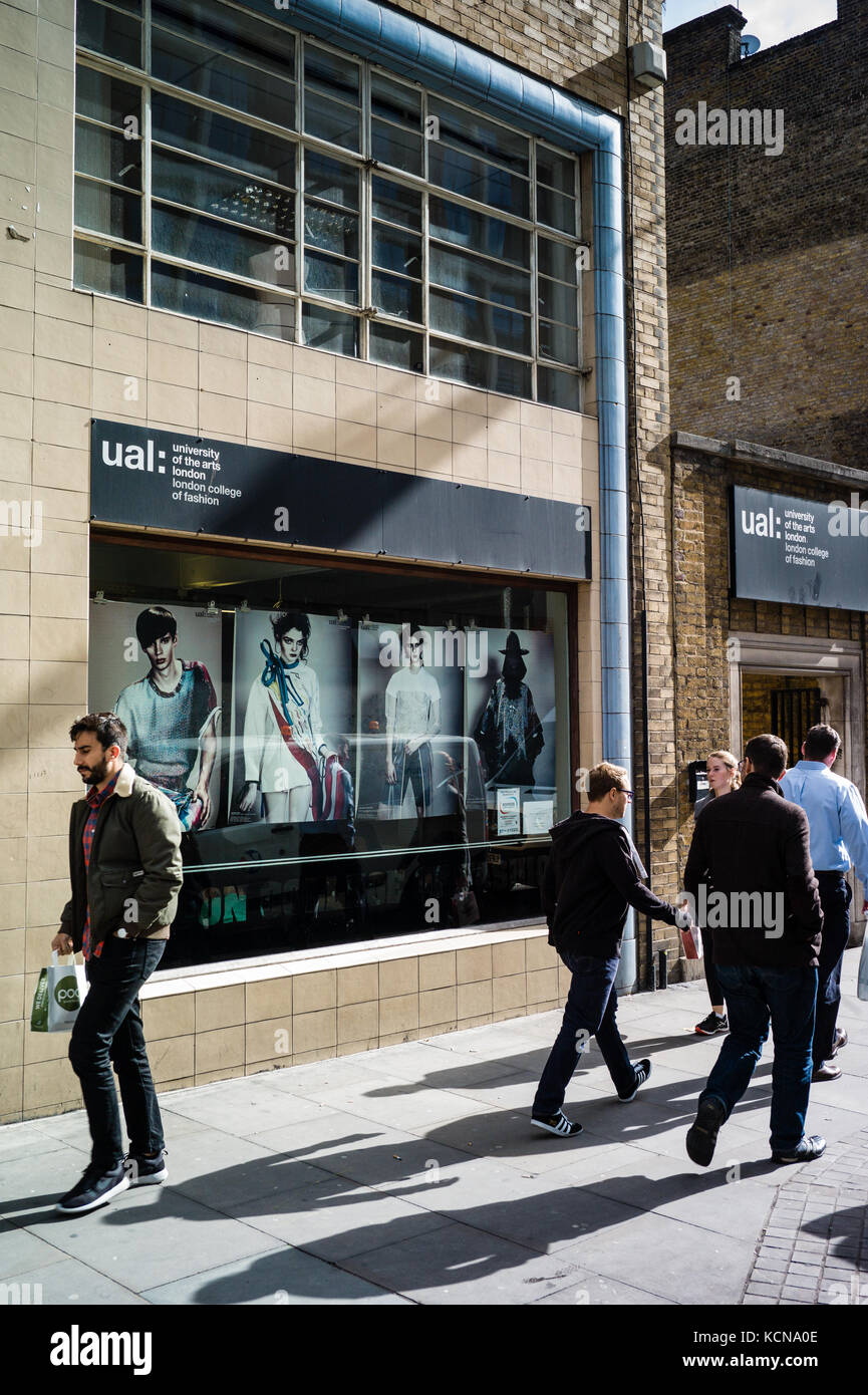 Università delle Arti London College of Fashion in strada a tendina Shoreditch, East London Foto Stock