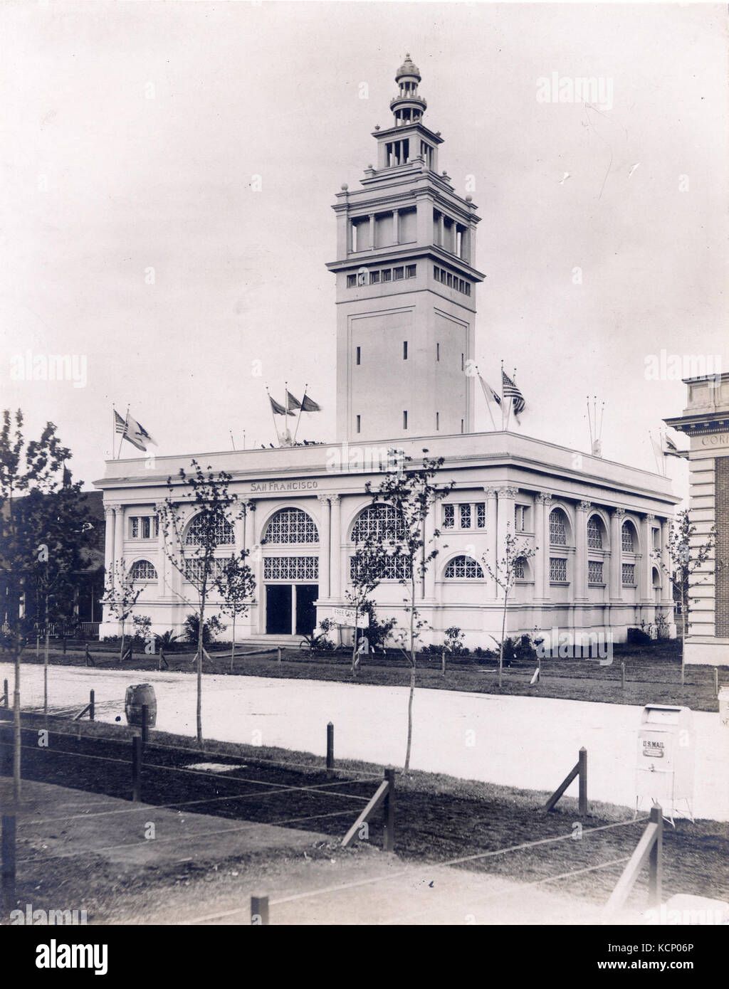 Questa immagine mostra l'edificio della città di San Francisco all'esposizione universale del 1904, situata nell'area di Model Street. L'edificio era una caratteristica chiave dell'esposizione della fiera delle città americane. Foto Stock
