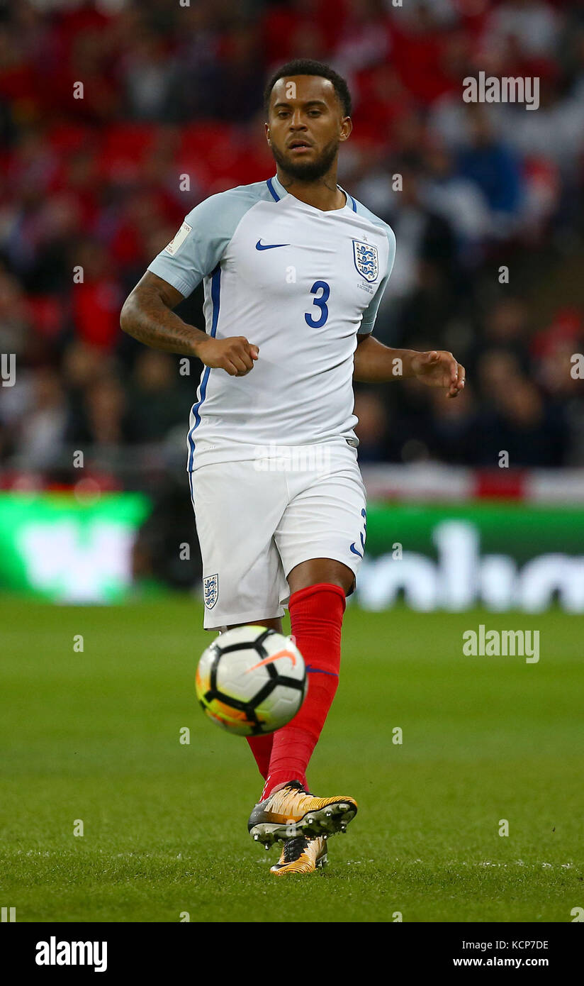 Ryan Bertrand di Inghilterra durante la Coppa del Mondo FIFA Qualifier match tra Inghilterra e Slovenia allo Stadio di Wembley a Londra. 05 Ott 2017 Foto Stock