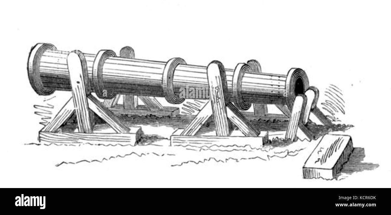 Un cannone inglese usato durante la battaglia di Crecy, un evento significativo nella storia medievale. Questa arma da fuoco giocò un ruolo nei progressi militari del tempo, in particolare nella Guerra dei cent'anni. Foto Stock