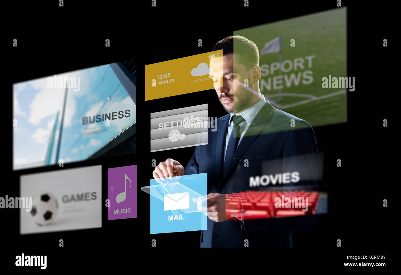 Imprenditore con tablet pc e multimedia Foto Stock