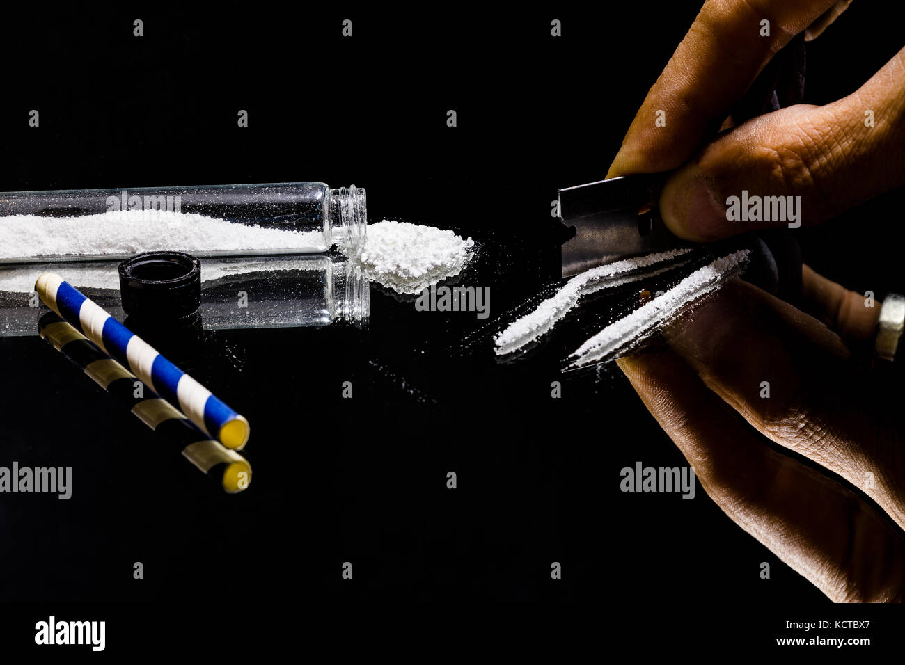 America di epidemia di droga è stato portato pesantemente alla luce in questi ultimi anni e la cocaina ranghi alta tra i farmaci utilizzati da molti gruppi socioeconomici. Foto Stock