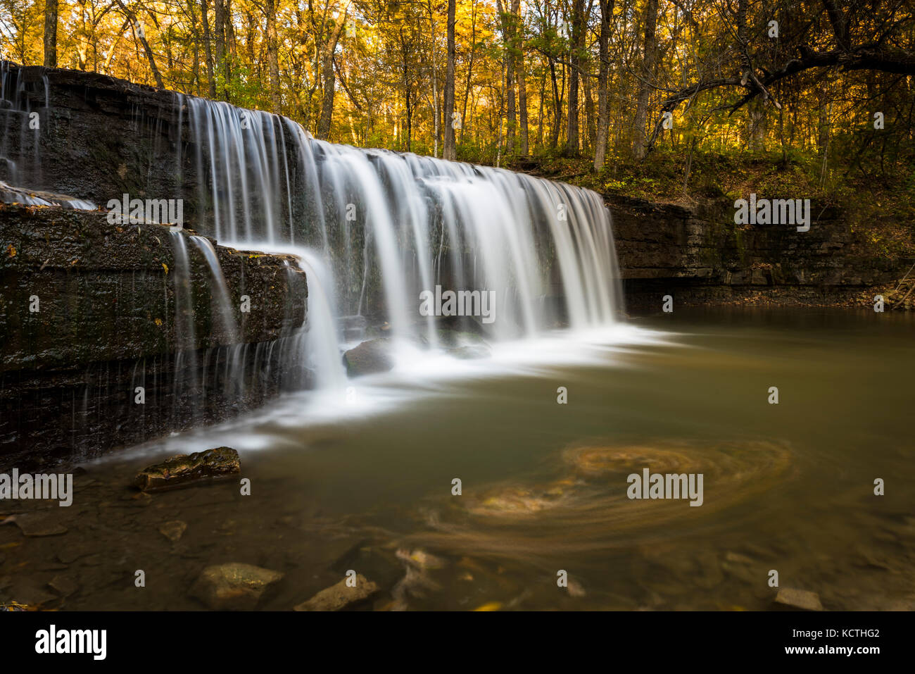 Cascate Nascoste su Prairie Creek in Nerstrand grandi boschi del Parco Statale, Minnesota. Foto Stock