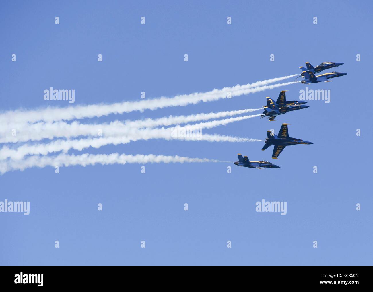 Stati Uniti Navy Blue Angels eseguire durante la settimana della flotta San Francisco 2017. Foto Stock