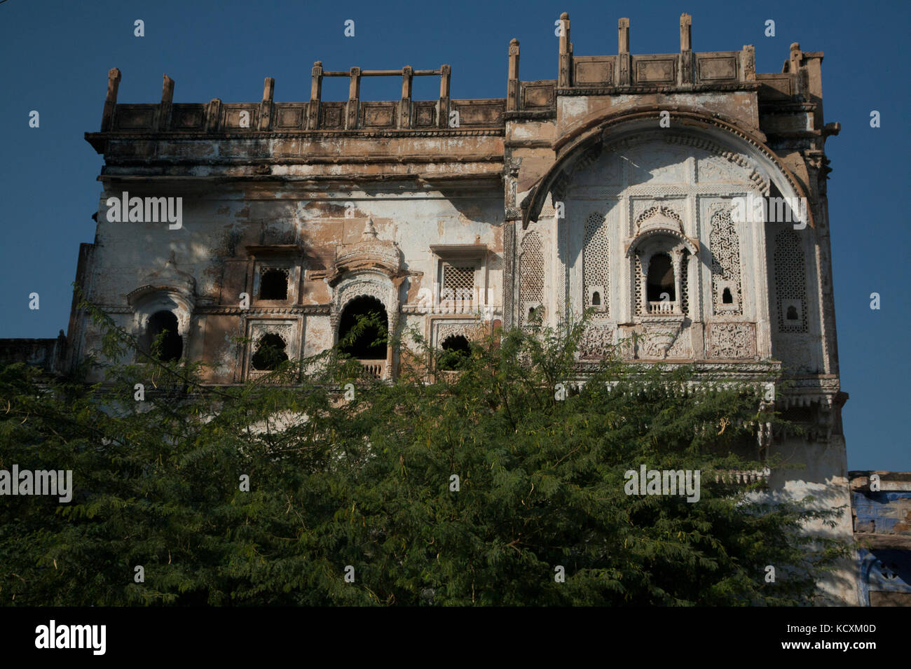 OLD HAVELI RAJASTHAN INDIA Foto Stock