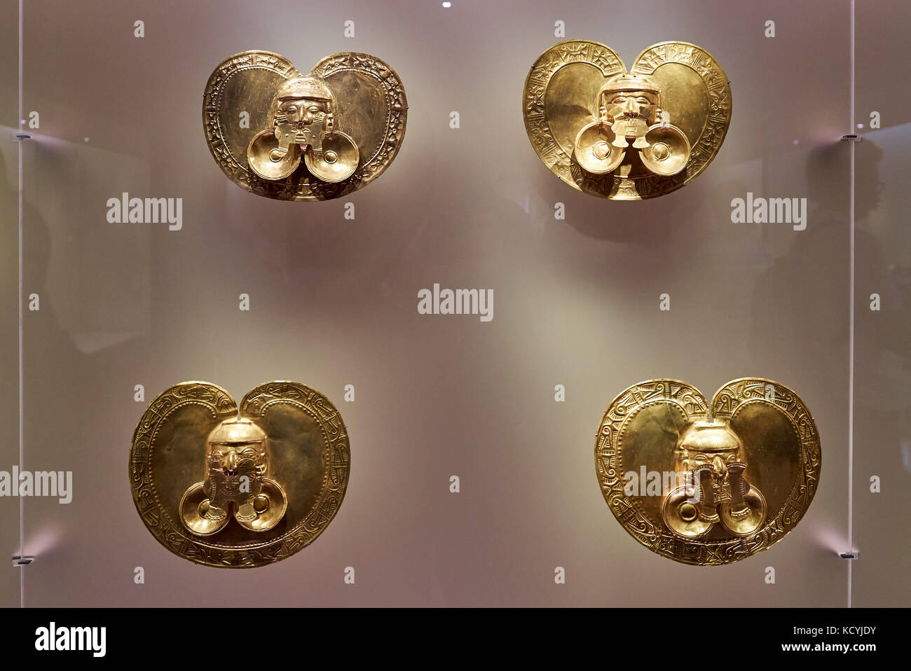 Pezzi di esposizione in museo dell'oro o il museo del oro, Bogotà,  Colombia, Sud America Foto stock - Alamy