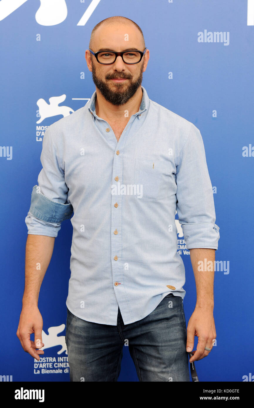 74th Venice Film Festival - 'le Fidele' - Photocall Featuring: Michaël R. Roskam Where: Venice, Italy When: 08 Sep 2017 Credit: IPA/WENN.com **disponibile Solo per la pubblicazione in UK, USA, Germania, Austria, Svizzera** Foto Stock