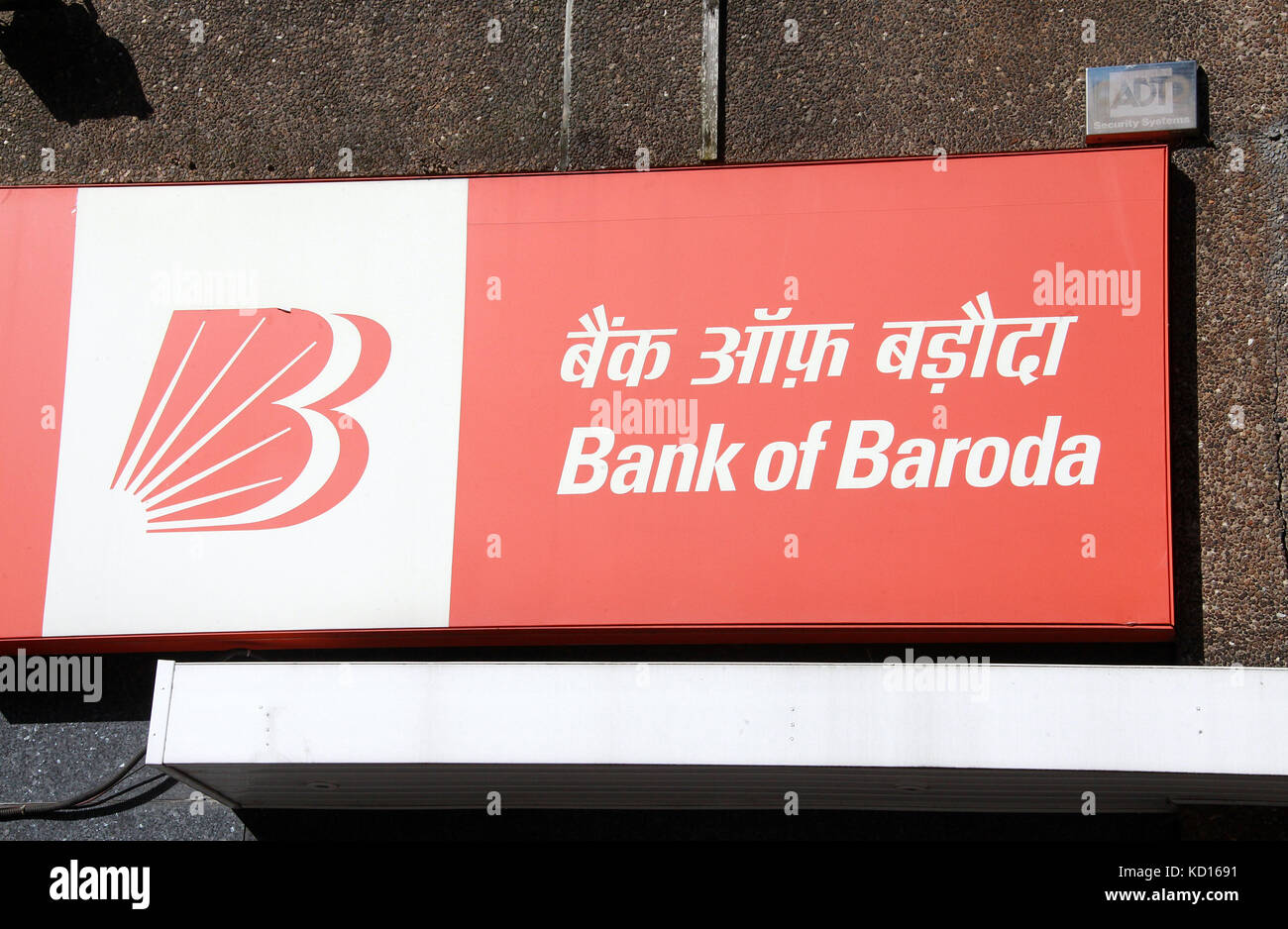Bank of Baroda Sign in Manchester Foto Stock