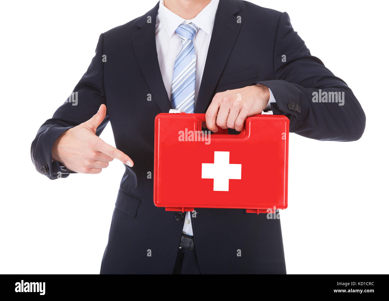 Close-up di un imprenditore azienda e puntando alla cassetta di pronto soccorso Foto Stock