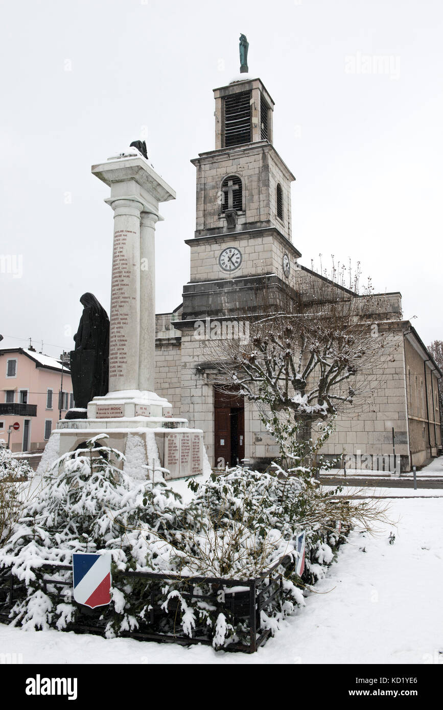 La chiesa nel centro della città di Divonne Les Bains, ain, Francia Foto Stock