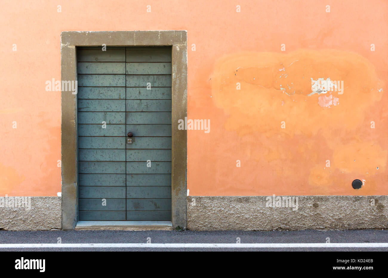 Ingresso di una vecchia abitazione Foto Stock