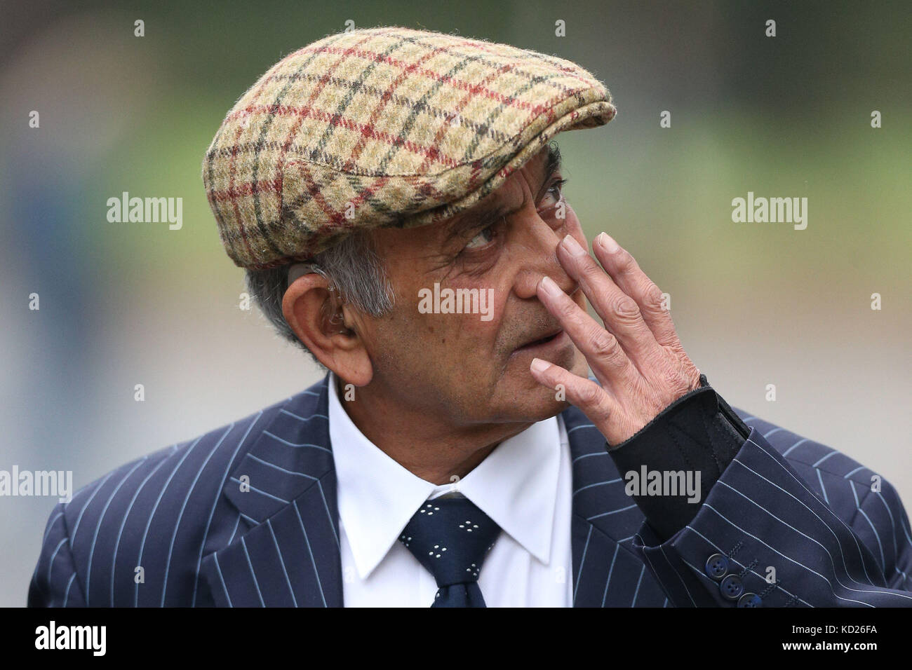 Kailash Chander, 79 anni, da Leamington Spa, arriva a Warwick Crown Court, Leamington Spa, con due conteggi che causano morte per guida pericolosa e causare gravi lesioni da guida pericolosa, con conseguente morte di Rowan Fitzgerald, 7, un passeggero sul bus, e Dora Hancox pedone. Foto Stock