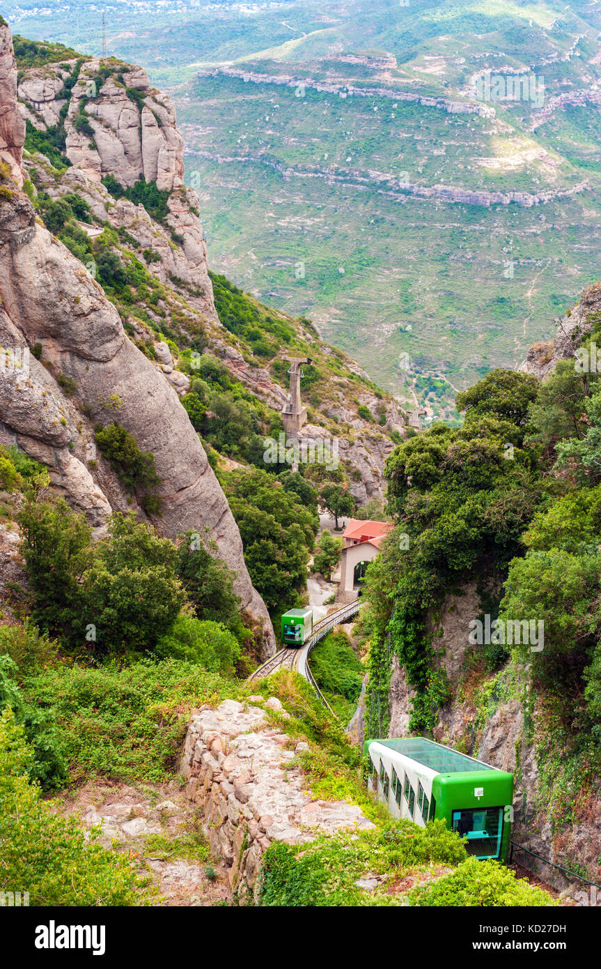 Funicolare (ferrovia a cremagliera) sulla montagna di Montserrat, Catalogna Spagna Foto Stock