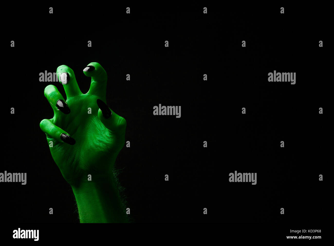 Halloween streghe verdi o zombie mano monster Foto Stock