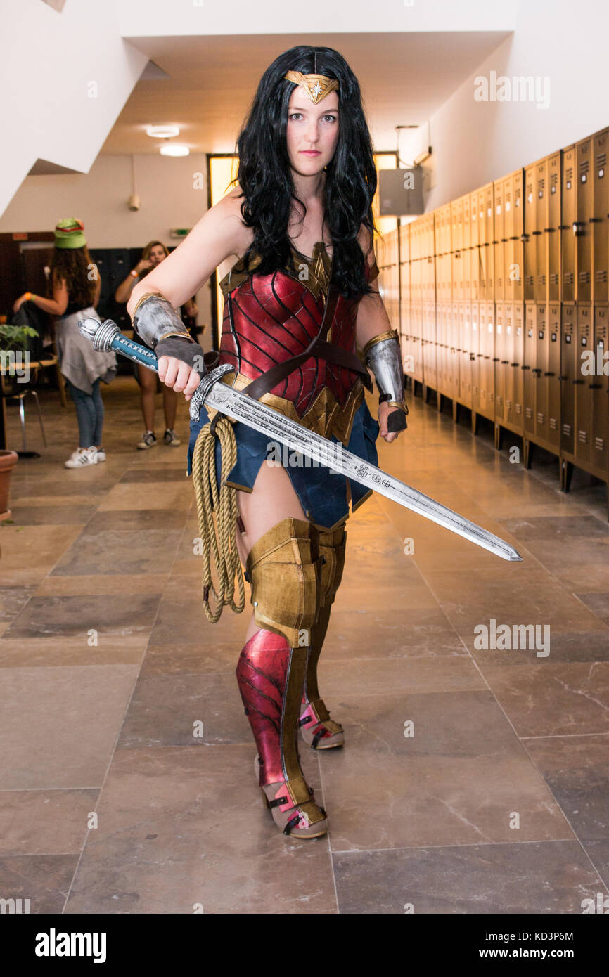 Wonder woman cosplay immagini e fotografie stock ad alta