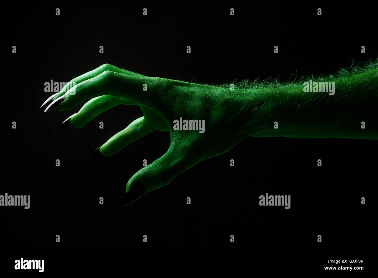 Halloween streghe verdi o zombie mano monster Foto Stock