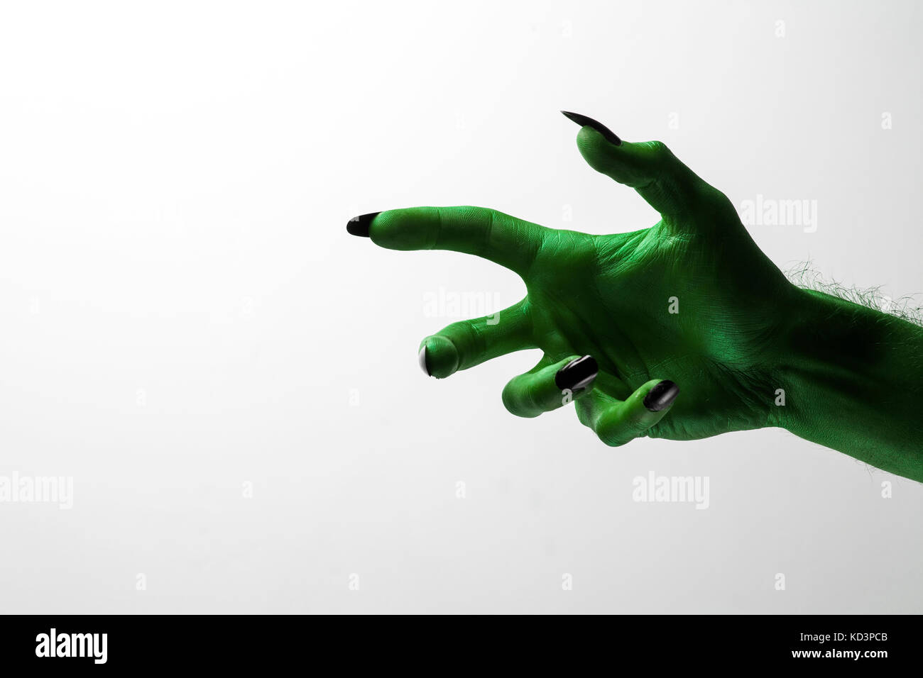 Halloween streghe verdi o zombie mano monster Foto Stock