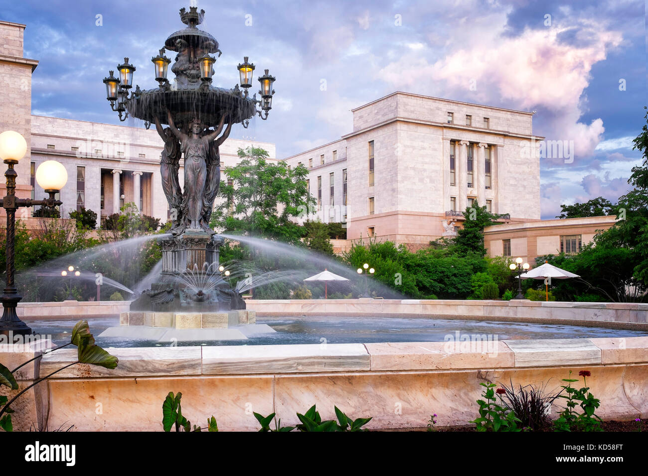 Washington dc fontana bartholdi, noto anche come fonte di luce e di acqua, costruito nel 1932 di fronte al giardino botanico. una fontana preferiti per Ri Foto Stock