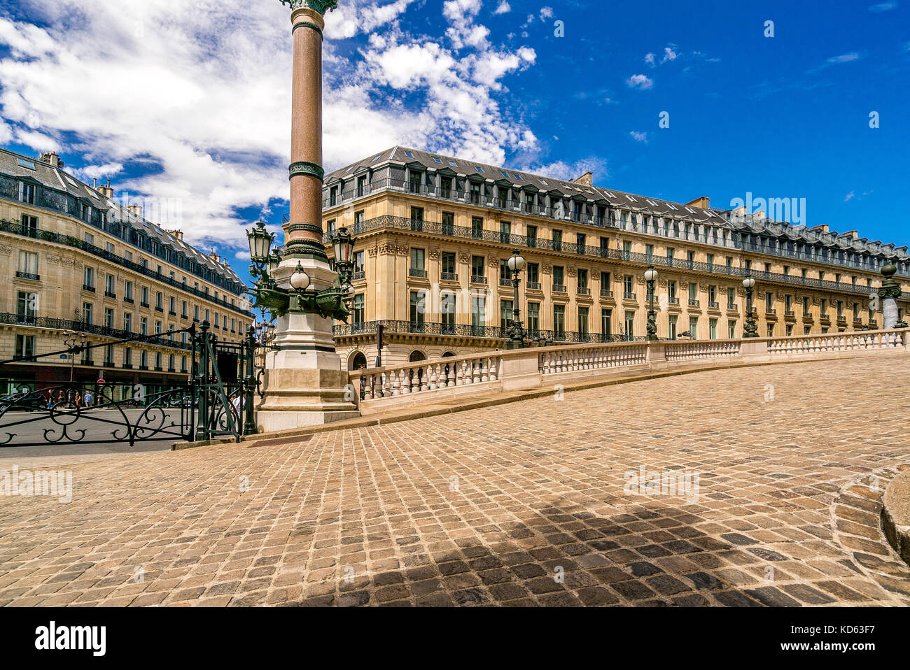 La facciata del Palais Garnier di Parigi, Francia Foto Stock