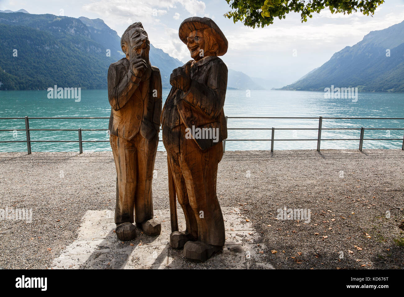 Sculture in legno sul lungomare a Brienz, Svizzera Foto Stock
