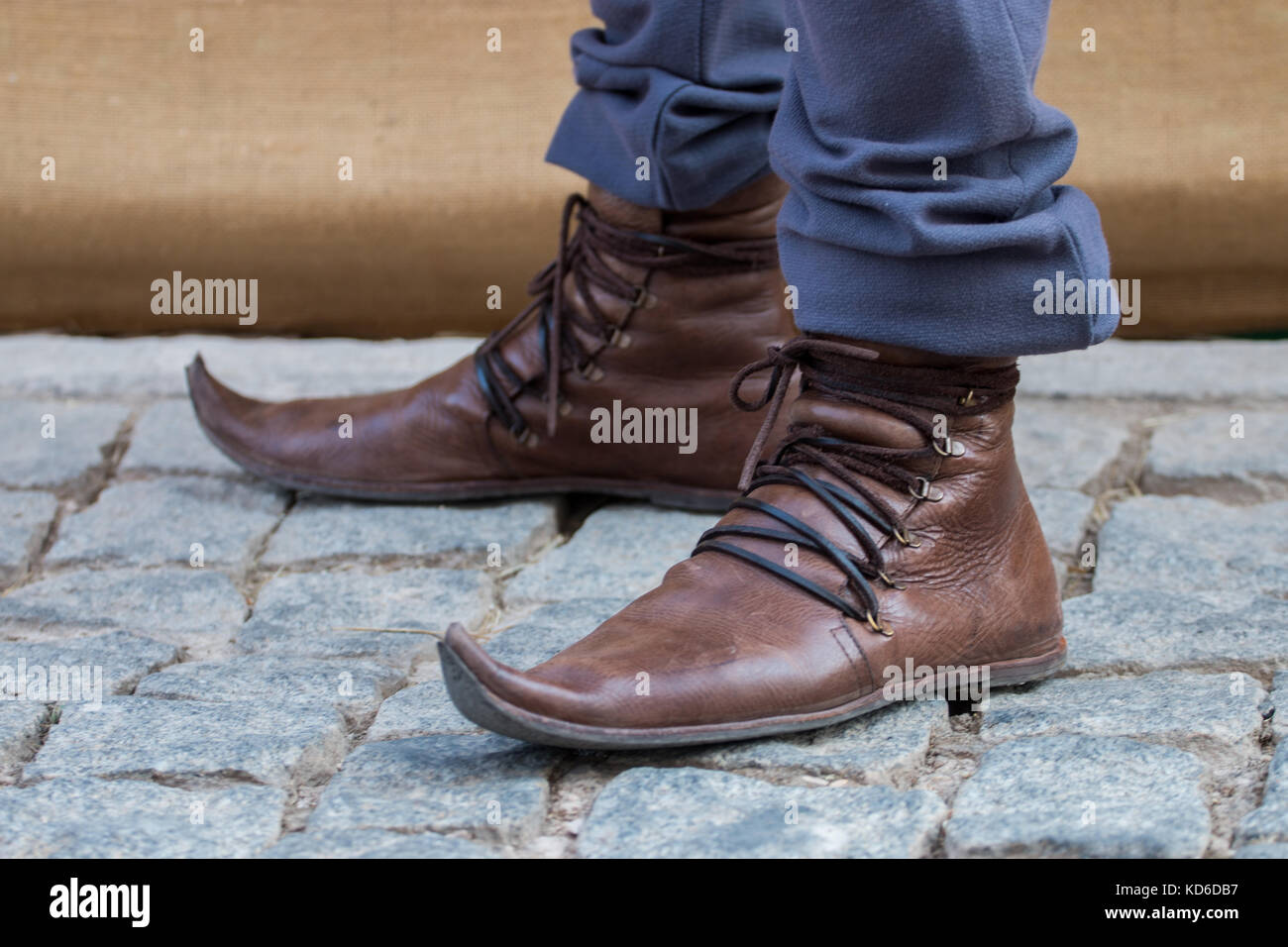 Scarpe appuntite best sale