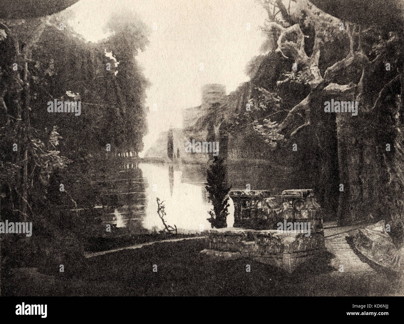 Set da Claude Debussy 's opera Pelleas et Melisande nel 1902 progettato da Jusseaume. Il parco, ATTO II Scena 1 il compositore francese, 22 agosto 1862 - 25 Marzo 1918. Foto Stock