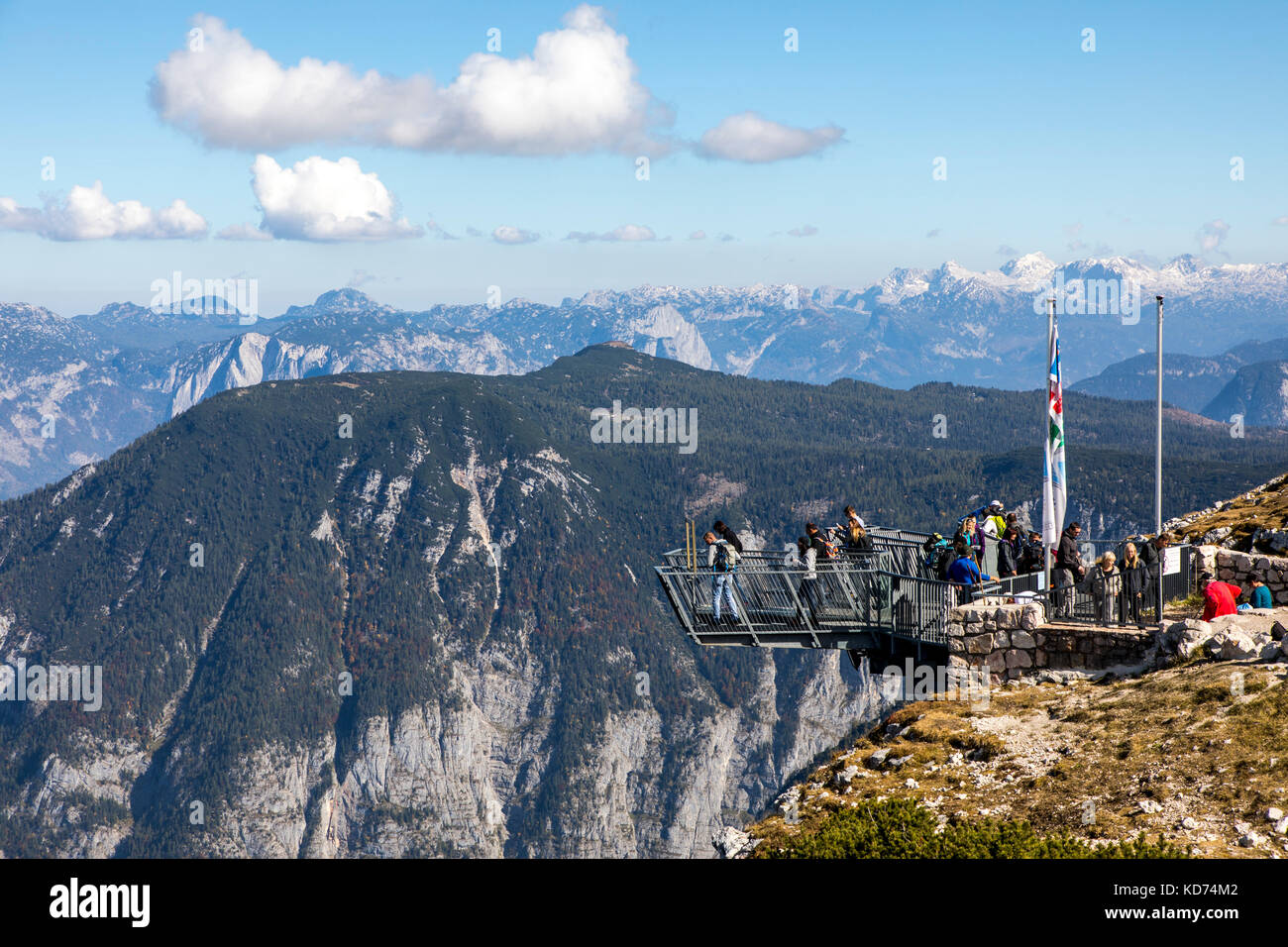 Dachstein mountain range, regione di Oberösterreich, Austria superiore, parte delle Alpi, Cinque dita un deck di visualizzazione, krippenstein mountain summit area, vi Foto Stock