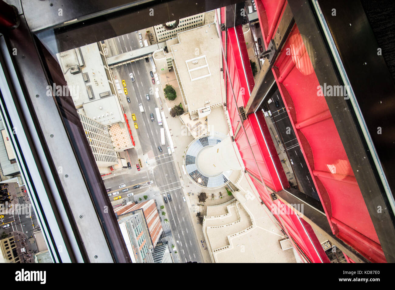 La Calgary Tower - in cima al mondo Foto Stock