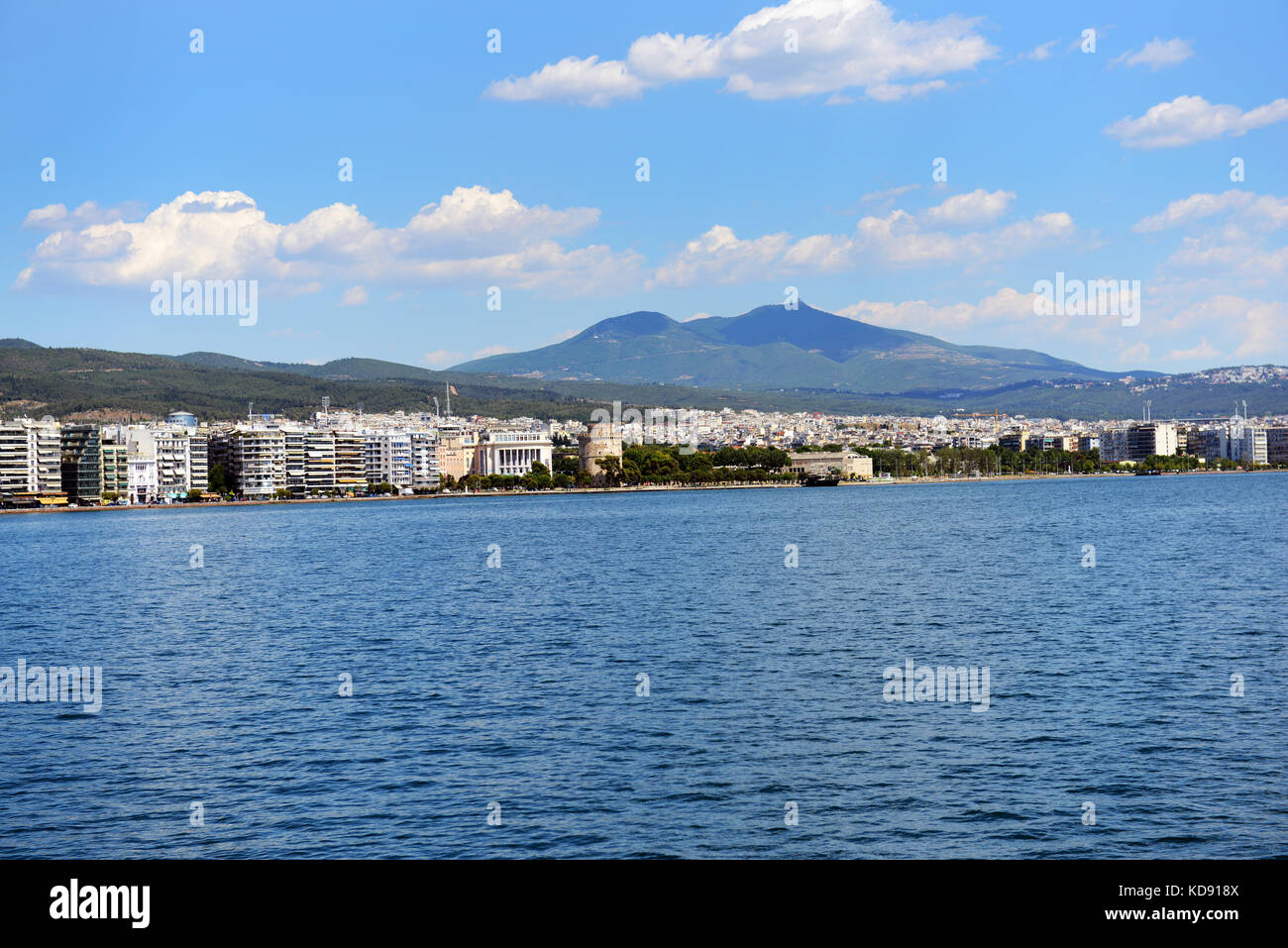 Salonicco viste sulla città e la città del mare come si vede dal sul Golfo Termaico. Foto Stock