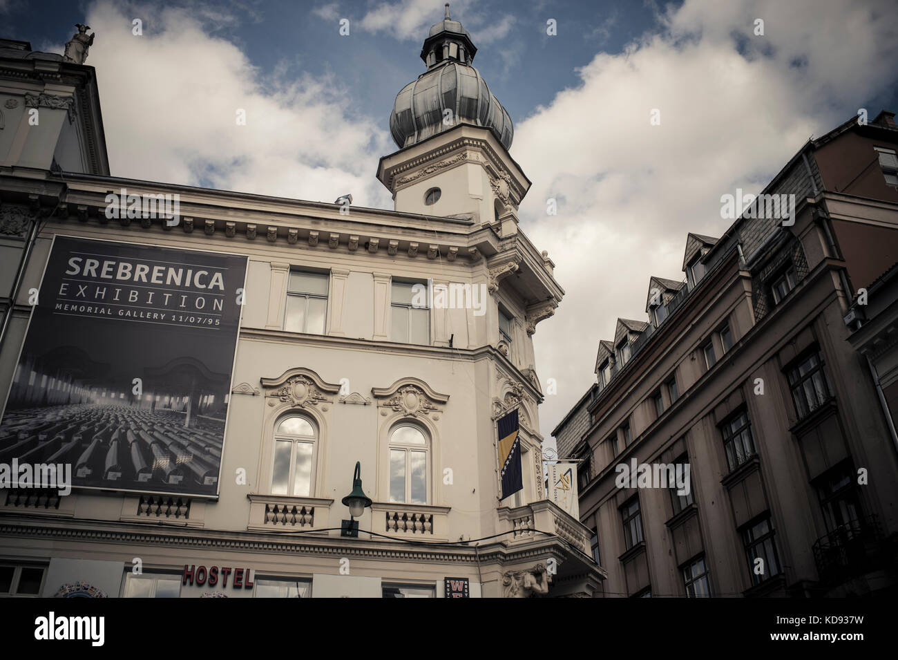 Dans le centre historique de Sarajevo, à la guerre de Bosnie, in cui si trova l'architettura austro hongroise et hommage. Sarajevo 2015. Nella storica Foto Stock