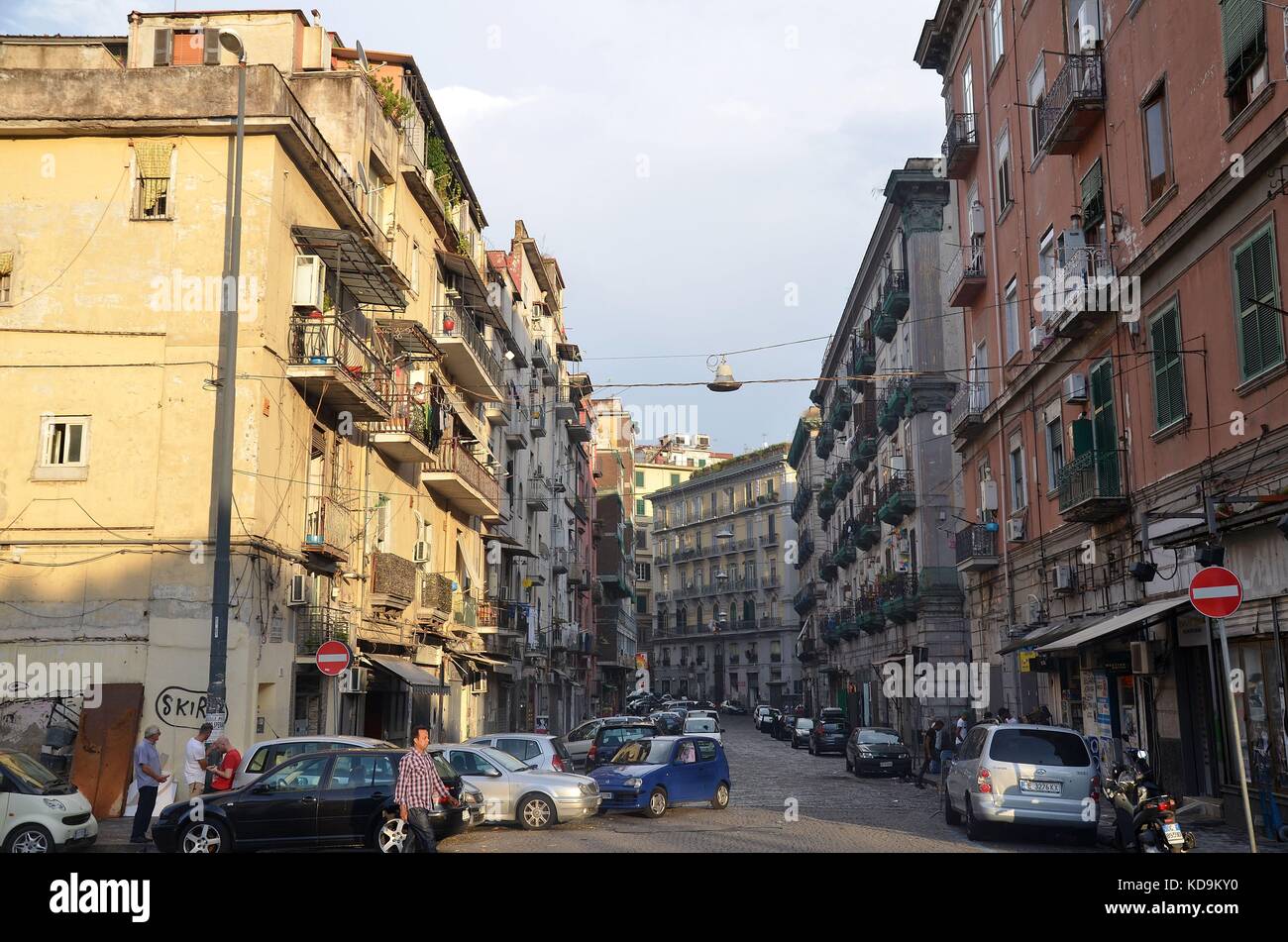 Street a forcella, Napoli, Italia Foto Stock