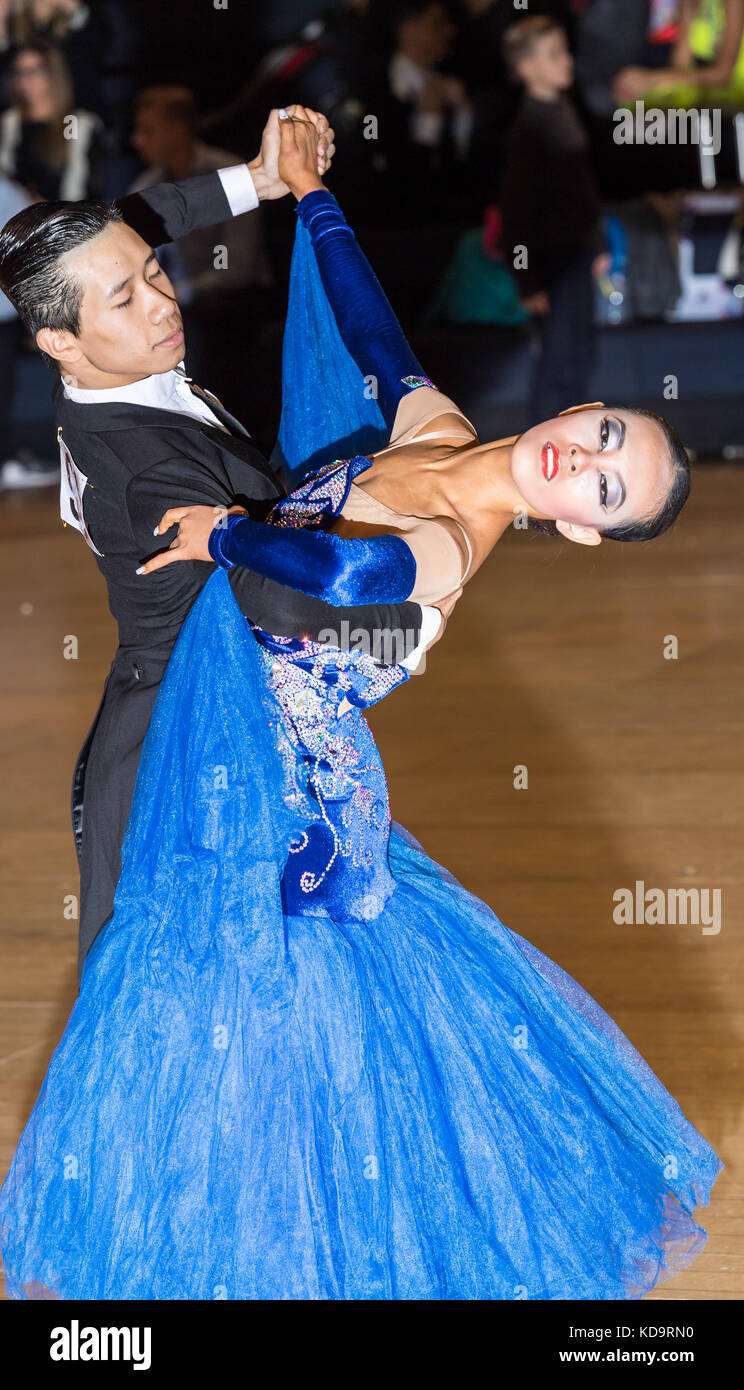 Brentwood, Essex, 11 ottobre 2017 la sala da ballo internazionale campionati a International Hall Brentwood. Credito: Ian Davidson/Alamy Live Foto Stock