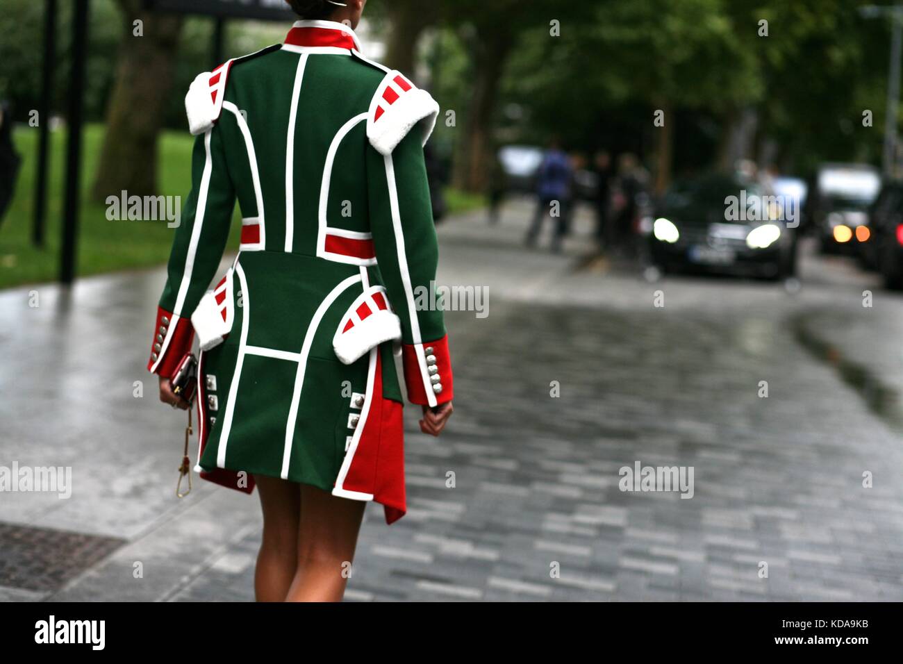 Londra - 18 settembre 2017 Giovanna battaglia durante Christopher Kane indossa burberry london fashion week ss18 street style Foto Stock