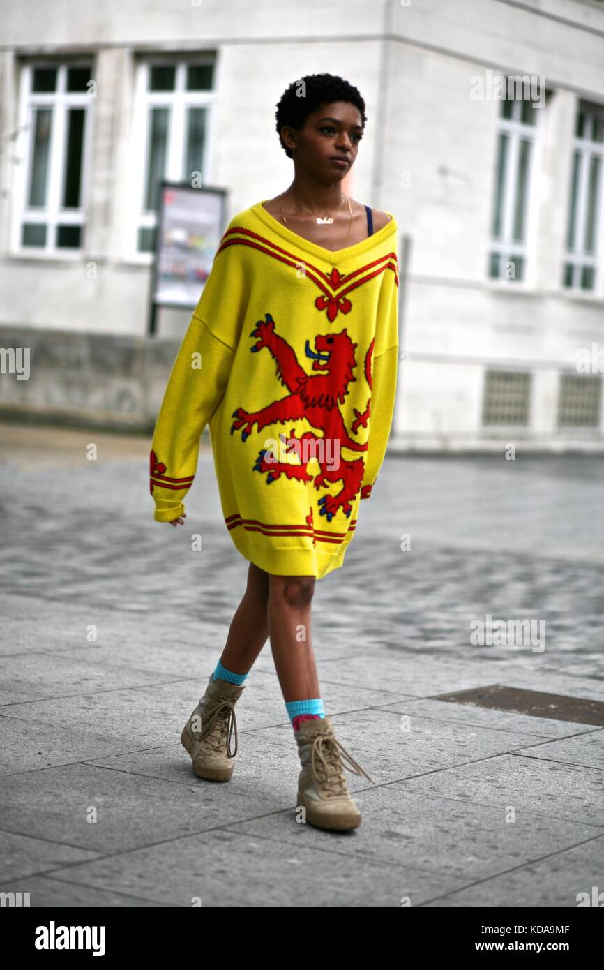 Selah marley durante Christopher Kane london fashion week ss18 . sett 2017 street style ***per solo uso editoriale*** Foto Stock