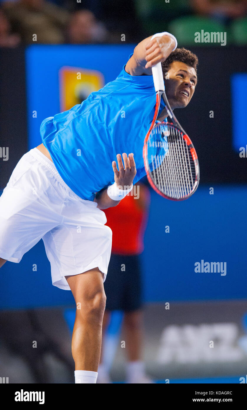 Jo-wilifried tsonga fronte r. federer (sui) il quarto round del 2014 Australian Open uomini singoli. fatturati come un rancore match tra rivali, federe Foto Stock