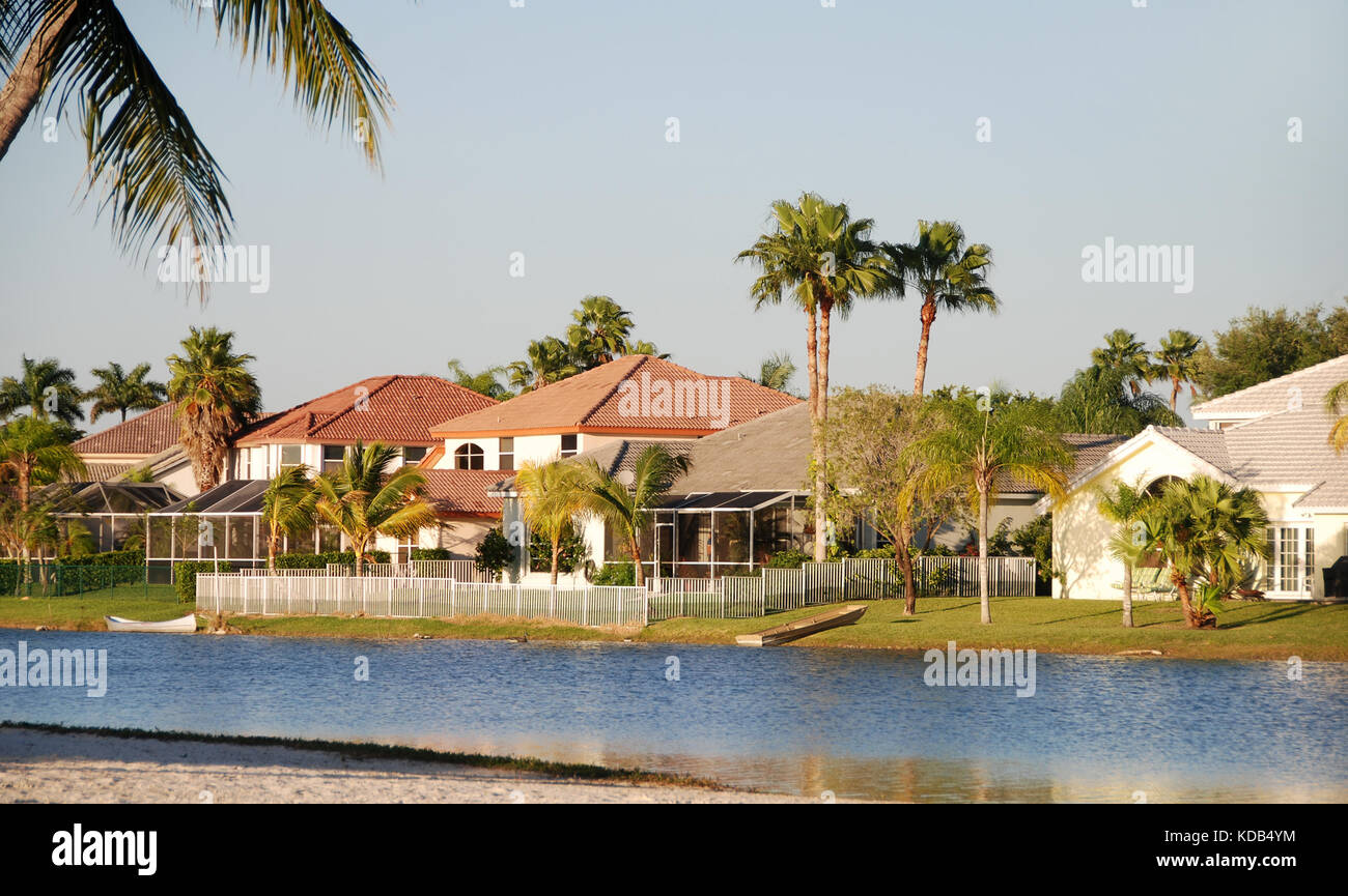 Elegante case suburbane in Florida Foto Stock