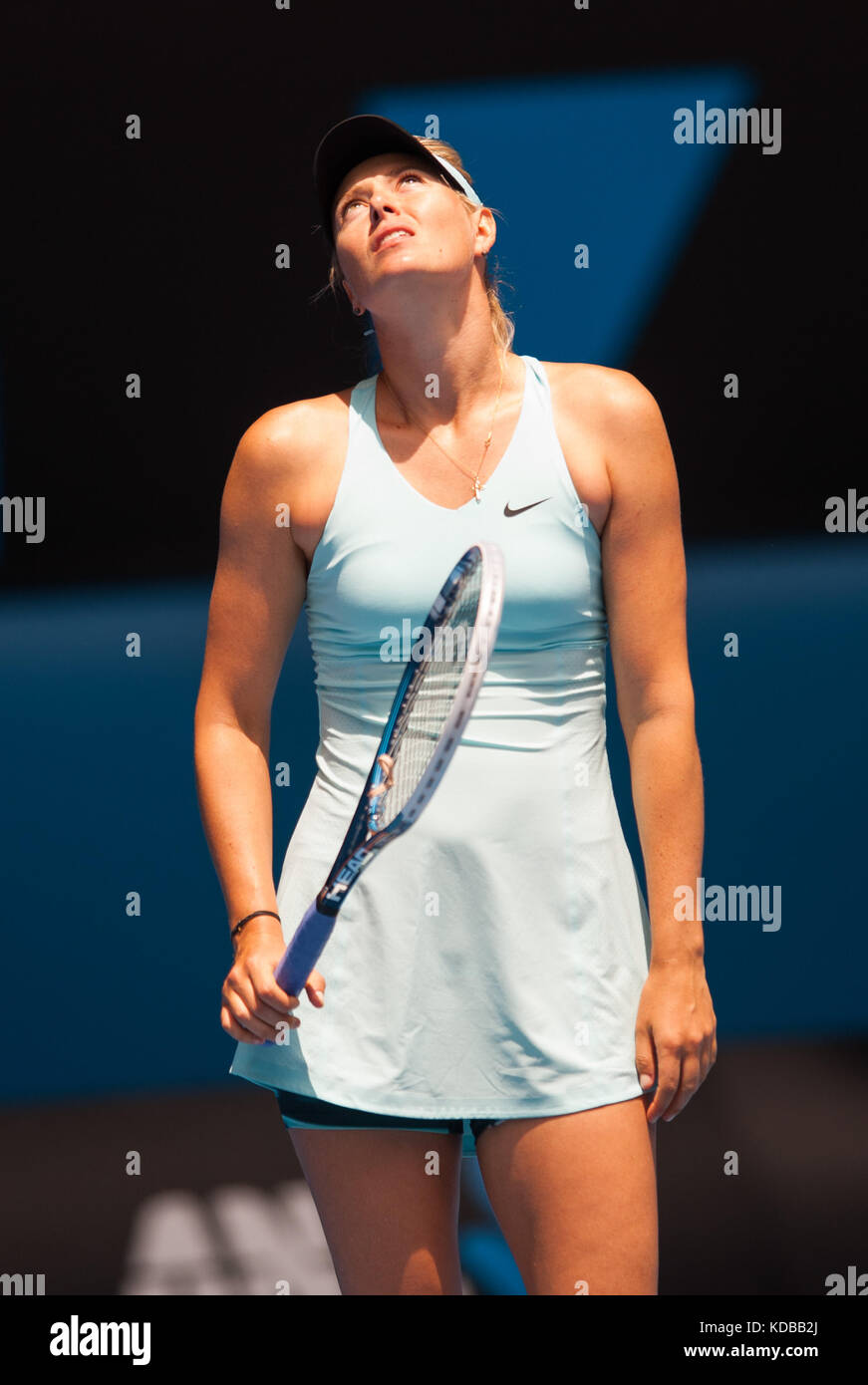 Maria Sharapova (RUS) è caduta a D. Cibulkova (SVK). Cibulkova ha raggiunto i suoi primi quarti di finale dell'Australian Open con una vittoria a sorpresa sul terzo Foto Stock