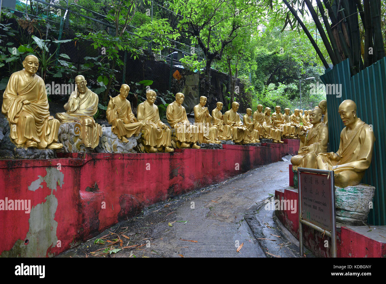 Hong Kong. 2016/05/21. Il Monastero dei Diecimila Buddha, tempio buddista situato in Sha Tin, fondata nel 1951 dal Venerabile Yuet Kai. Foto Stock