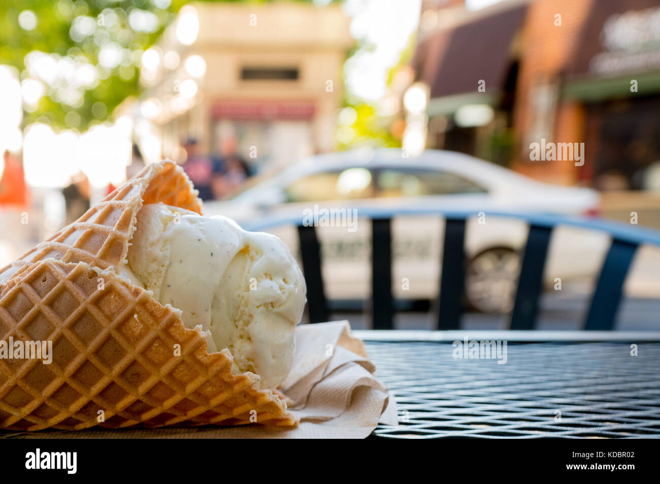 Grande scoop singolo oficecream Foto Stock