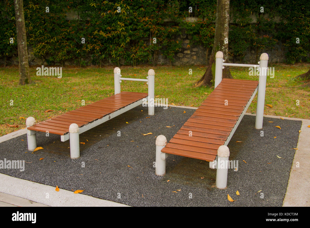 Le attrezzature utilizzate all'aperto nel parco Foto Stock